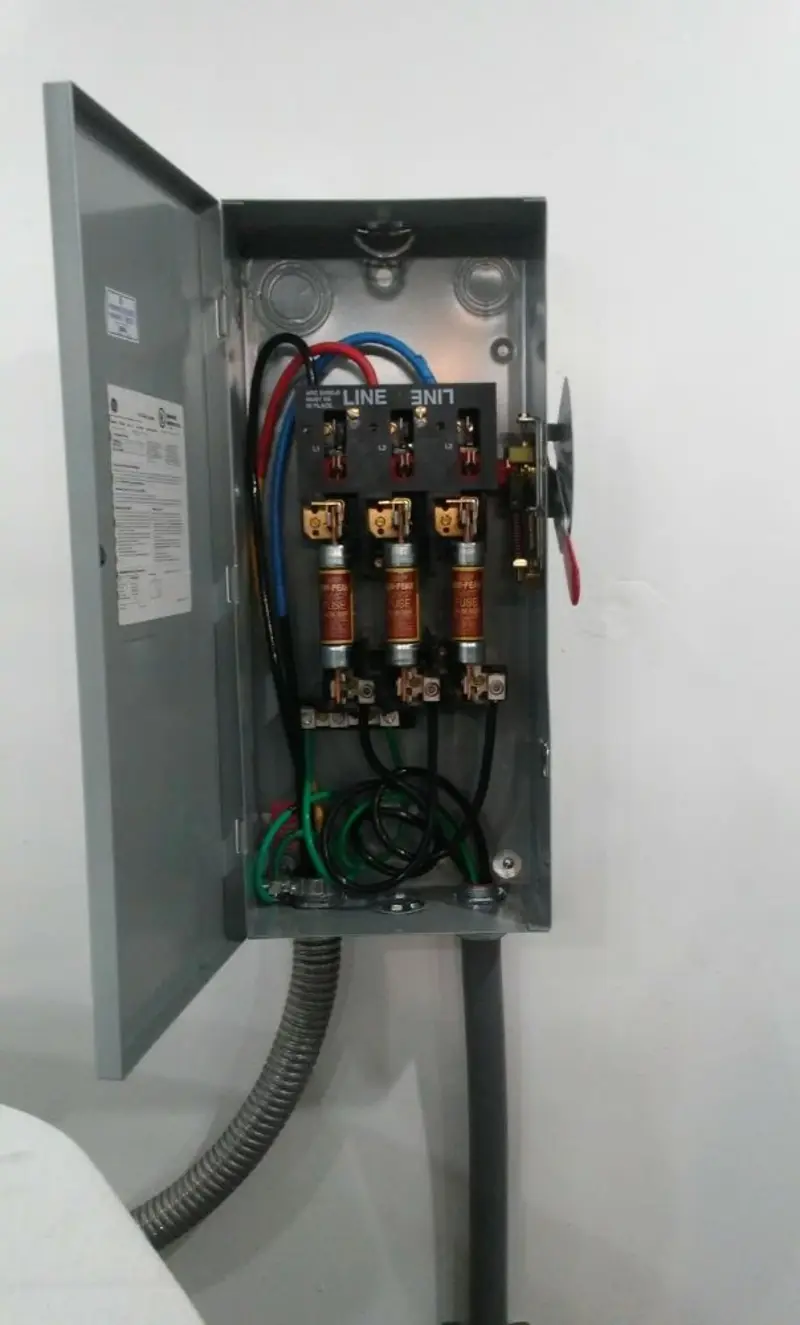 Three-phase disconnect switch installed for Smoke Detector Installation in Perth